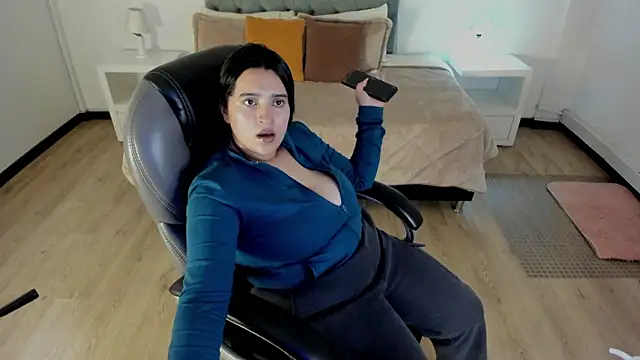 Pamela_cheverry Chat XXX in diretta