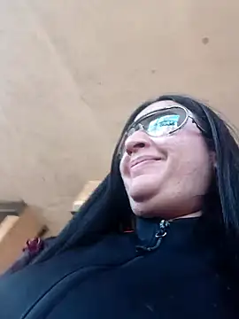 Chatroom XXX en direct de Xiomara_fiery