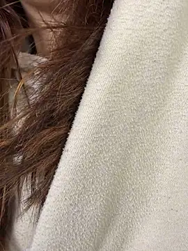 Pokazy przed kamerką – AngellaMoraa