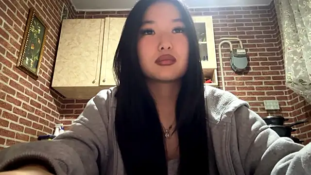 EmmaLeexth: απευθείας συνομιλία ΧΧΧ