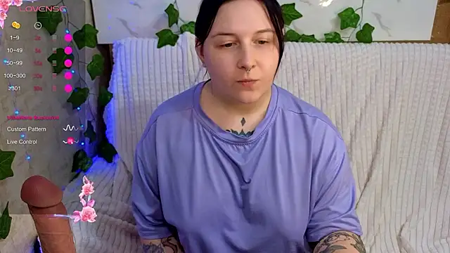 Chat +18 de Belinda_Starlight ao vivo