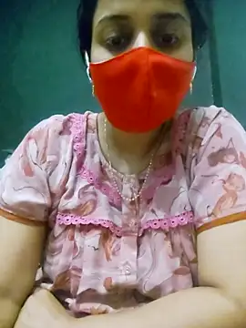 Tamil_shaliniのウェブカメラショー