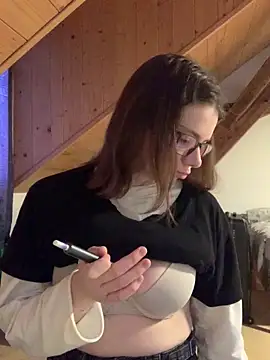 VelvetChloe's Live XXX Chat