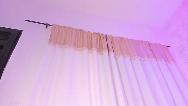 Chatroom XXX en direct de cristinapuerta_