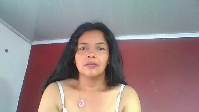 Chatroom XXX en direct de DianaOchoa_