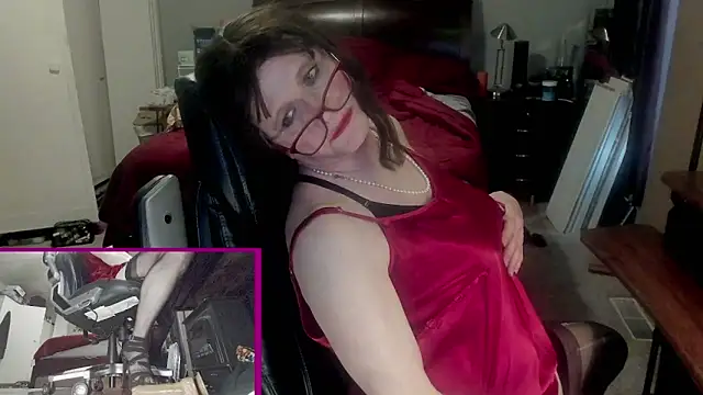 CharlotteAshton's Webcam Show