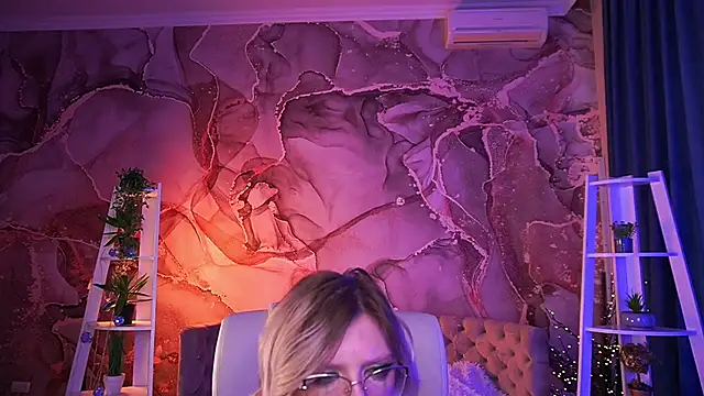 Chatroom XXX en direct de CoolTatis