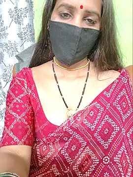 Chatroom XXX en direct de SareeQween143