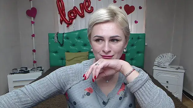 Chatroom XXX en direct de OliviaHorst