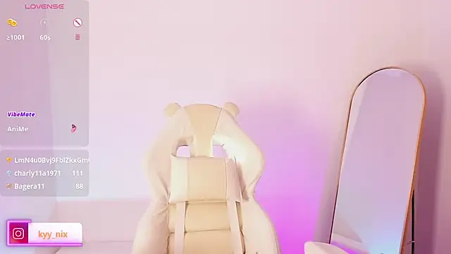 Chatroom XXX en direct de nix__kyy