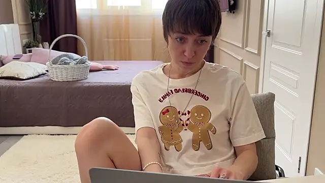 Chatroom XXX en direct de daniellia_