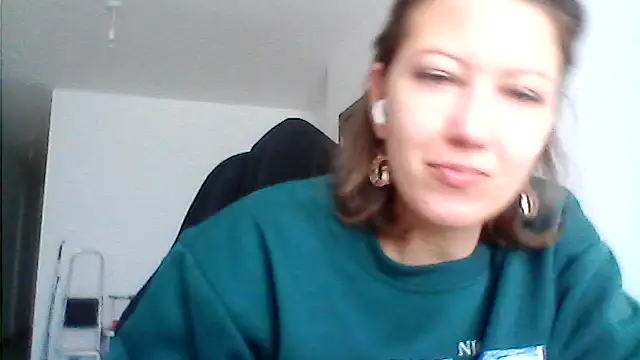 Karivane Live XXX-Chat