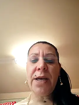 SugarDiamonds Chat XXX in diretta