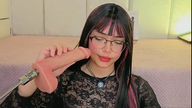 XXX chat uživo modela _ViolletteNoir_