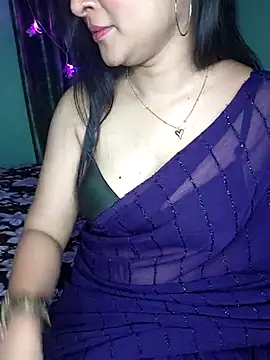 SaumyyのライブXXXチャット