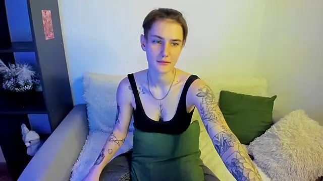 Chatroom XXX en direct de MilenaKeeks