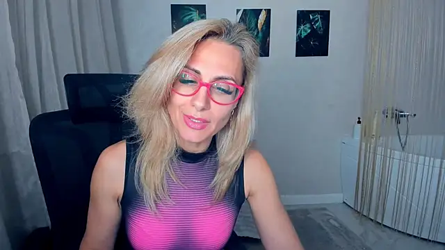 MuseOfStage's Live XXX Chat