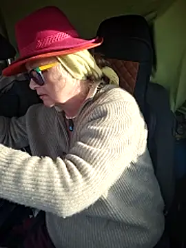 Hot-Muci Live XXX-Chat