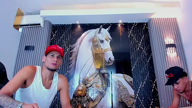 XXX chat uživo modela Mighty_Boys_888