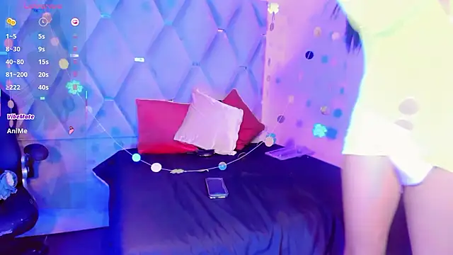 Show de Daniiela_Ember na webcam