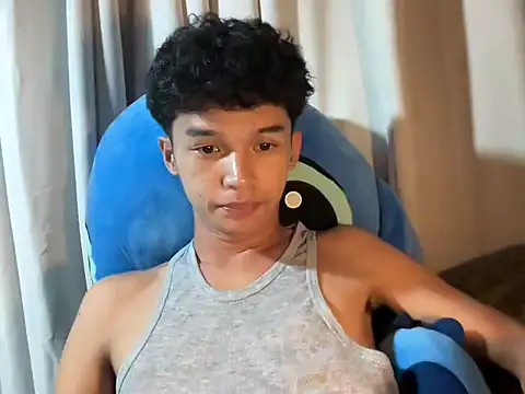 Daqt_15's Live XXX Chat