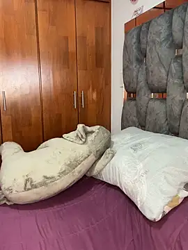 Chatroom XXX en direct de Veronica_isaza__