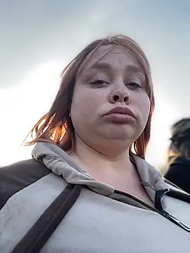 SweetCuteGirls1023 élő XXX-chatje