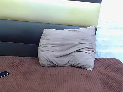 ElegantDesirexx webcam show