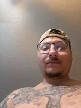 Chat XXX ao vivo de MrBiggBallz