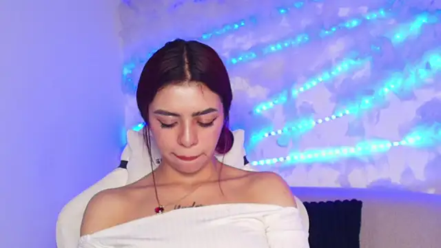 Niicky_Sweet élő XXX-chatje