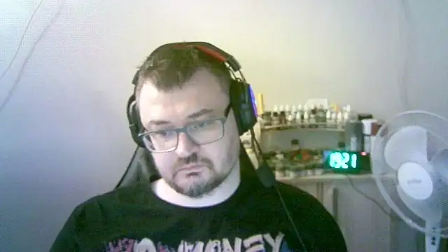 SirAbuser 라이브 XXX 채팅