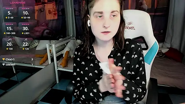 KiraDuvall Live XXX-chat