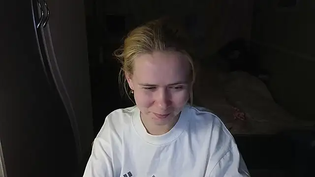 Riley_Roo's Live XXX Chat