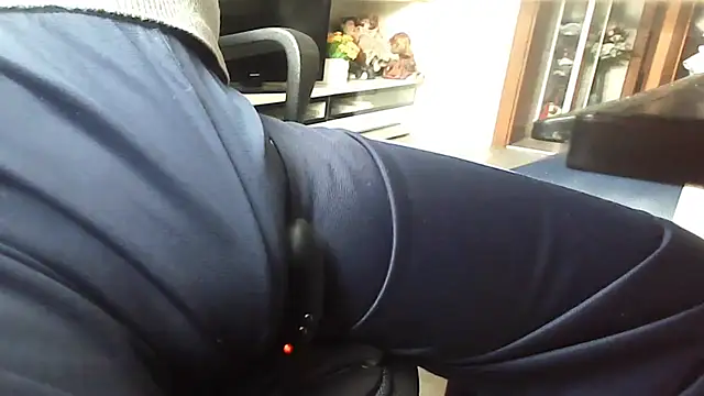 schwanzi_bear Adlı Modelin Canlı XXX Sohbeti