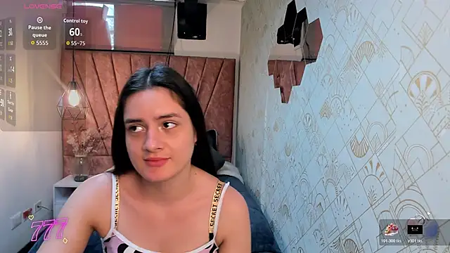 Zoe__Taylor__'s Live XXX Chat