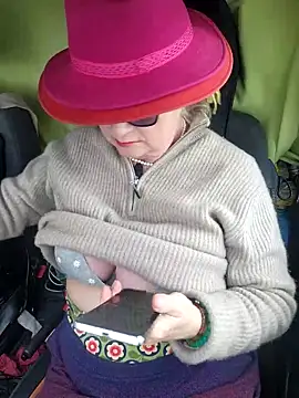 Hot-Muci 라이브 XXX 채팅