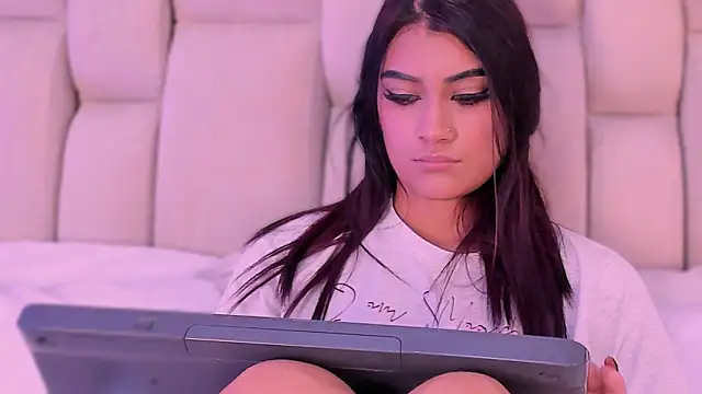 KatherineRuiz_ Live XXX-chat