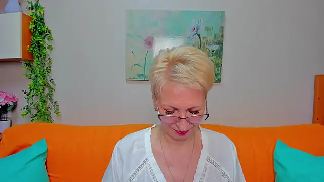 iamyourdream89 在線直播表演