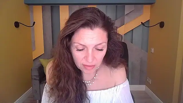 EllaLong 现场XXX聊天