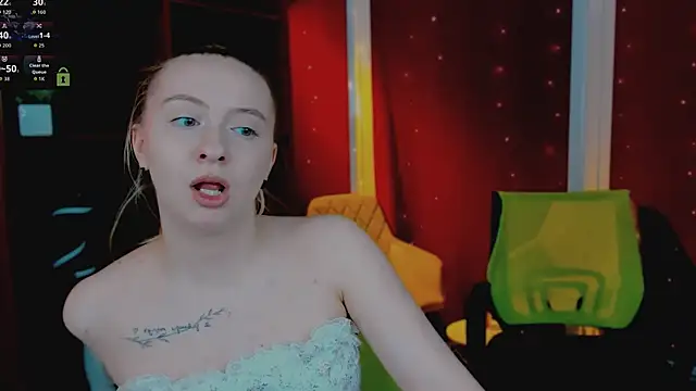 mila_glow1's Live XXX Chat