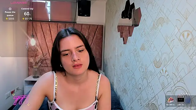 Zoe__Taylor__ Adlı Modelin Canlı XXX Sohbeti