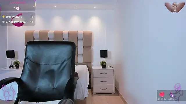 victoria_mooree's Live XXX Chat