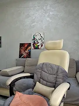 Онлайн чат XXX Monna