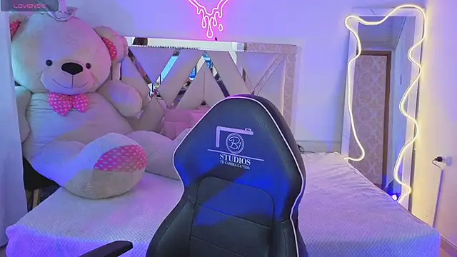 Chat +18 de SABRIINA_TAY ao vivo