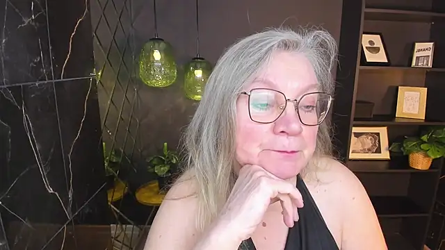 NataliMellow live XXX chat