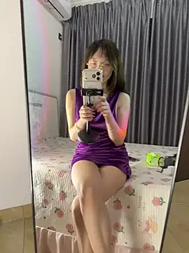 meimei_x Adlı Modelin Canlı XXX Sohbeti