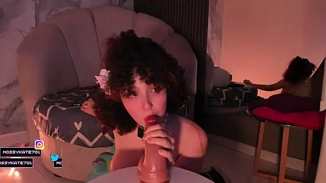 Katemoss70's Live XXX Chat