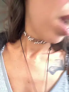 Chat +18 de Amani_thewolf ao vivo