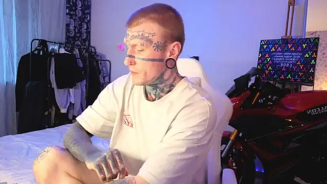 c10h15on1のライブXXXチャット