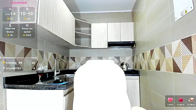 cristaaalclocks1's Live XXX Chat